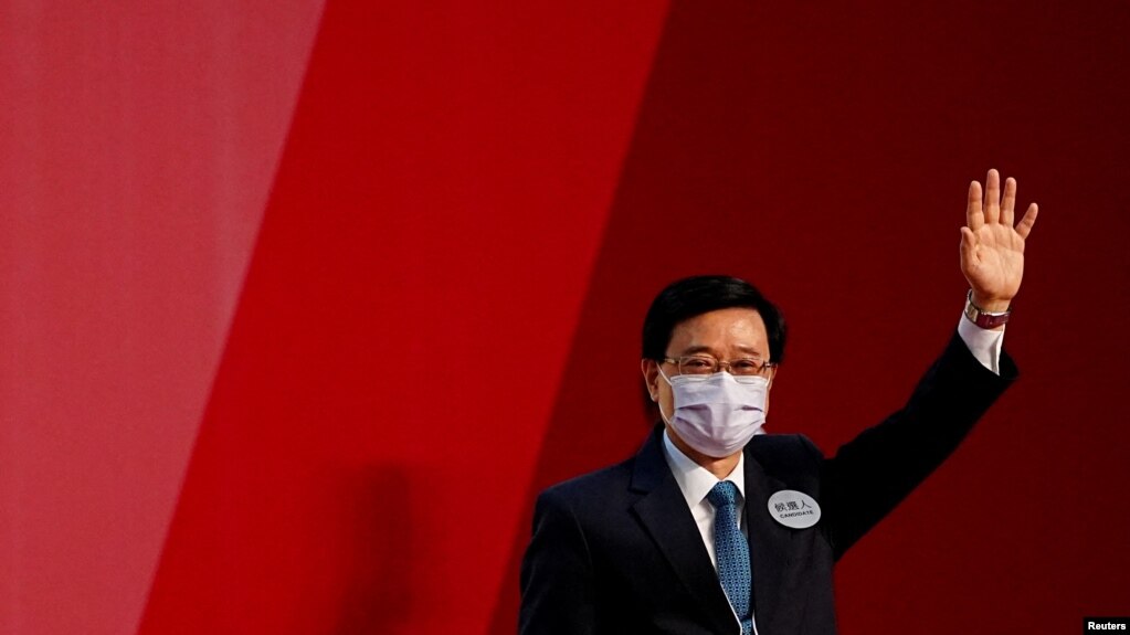 香港前警务和保安头目李家超作为唯一候选人在不到1500人投票的选举中当选香港新一届特首。（路透社2022年5月8日）(photo:VOA)