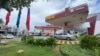 Estación de servicio en Maracaibo, Venezuela, donde los usuarios se sorprenden por la rapidez para tanquear su auto, comparado con la situación de años atrás. [Foto: Gustavo Ocando Alex, VOA]