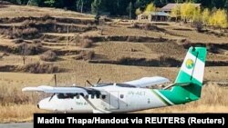 Avion kompanije Tara Er kakav je nestao u Nepalu