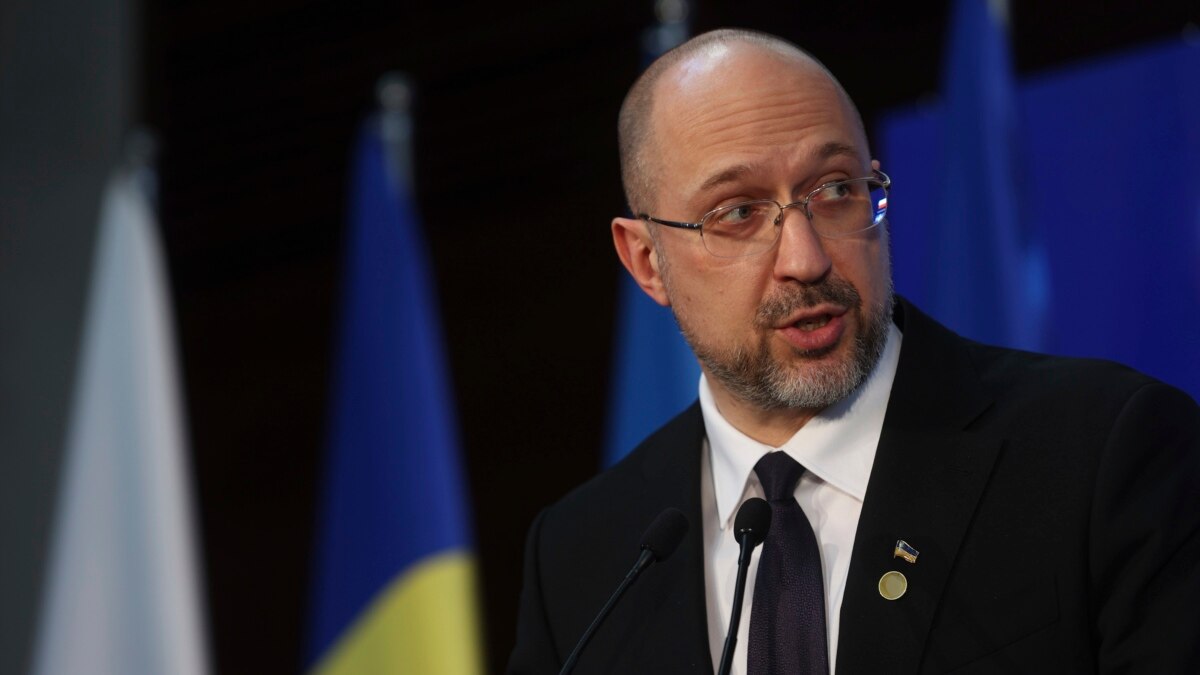 Премьер-министр Украины призвал сограждан сократить энергопотребление