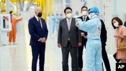 President Joe Biden and South Korean President Yoon Suk Yeol visit the Samsung Electronics Pyeongtaek campus, May 20, 2022, in Pyeongtaek, South Korea. 