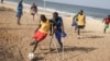 En Sierra Leone, le foot rend espoir aux amputés