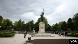 Памятник господарю Молдовы Стефану Великому (Штефан чел Маре) в Кишиневе (архивное фото) 