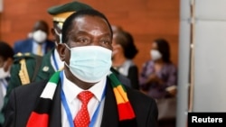 津巴布韋總統姆南加古瓦在埃塞俄比亞出席非洲聯盟大會（2022年2月25日）