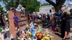 Fusillade dans une école au Texas: Joe et Jill Biden consolent les familles