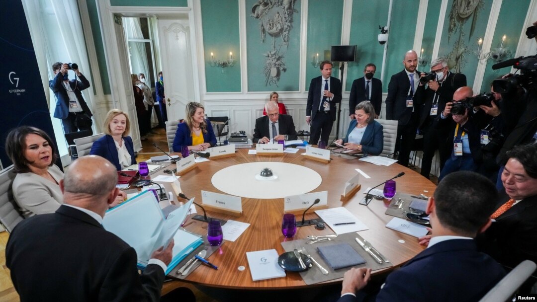 Ministri inostranih poslova zemalja G-7, tokom sastanka u Vajzenhausu, na severu Nemačke, 13. maja 2022.