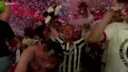 Այնտրախտի երկրպագուները տոնում են հաղթանակը Եվրոպայի լիգայի եզրափակչում.