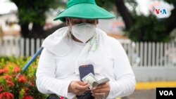 Cada vez más Nicaragua depende de las remesas producto del exilio de cientos de ciudadanos. Foto VOA