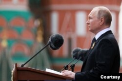 俄羅斯總統普京2022年5月9日在莫斯科紅場舉行的衛國戰爭紀念儀式上發表講話。