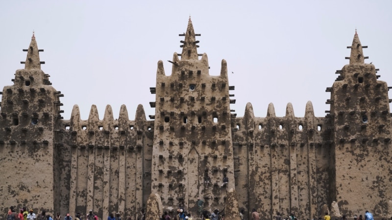 Insecurity Puts Mali’s Historic Djenné Mosque at Risk