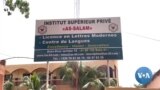 Salaam Sanfe kalanso ka, silame dina nyecogo, Bobo-Dioulasso, Burkina. VOABAMBARA lasigiden, AlLidou Ouedrago bi a lakali, Mai 18, 2022