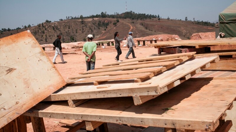 In Africa, Chinese Employers Accused of Abuse