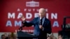 조 바이든 미국 대통령이 6일 오하이오주 해밀턴에서 연설하고 있다.