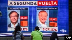 Los primeros resultados mostraban a Gustavo Petro, de 62 años, exalcalde de Bogotá, liderando con un 40,3% de los votos frente al 28% de Rodolfo Hernández, un populista de 77 años, que se hizo con un sorpresivo segundo lugar, el 29 de mayo de 2022.