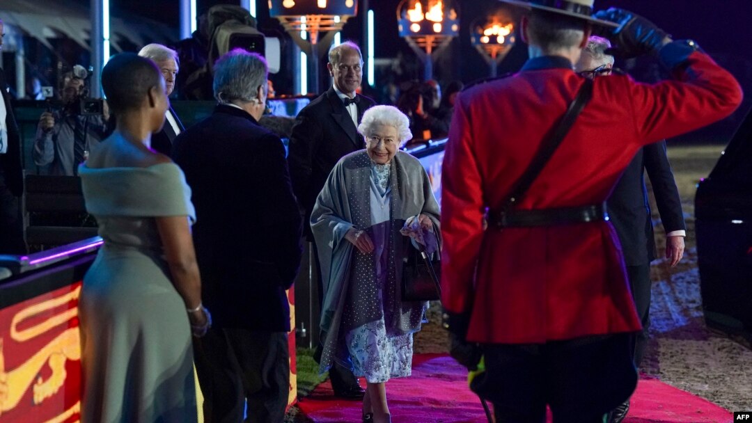Britain's Queen Elizabeth II leaves after attending the "A Gallop Through History" Platinum Jubilee celebration at the Royal Windsor Horse Show at Windsor Castle on May 15, 2022.