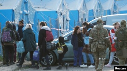 亚速钢厂撤离平民行动正在进行 五角大楼与美向乌提供情报击沉俄舰报道拉开距离 亚速钢厂撤离平民行动正在进行 五角大楼与美向乌提供情报击沉俄舰报道拉开距离