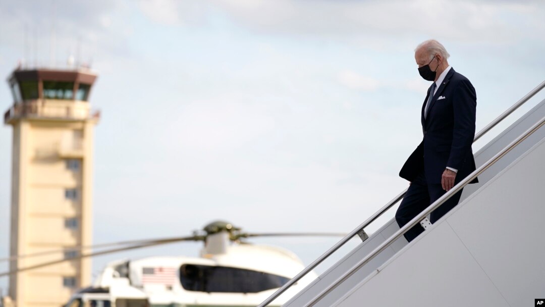 Perezida Joe Biden ashika ku kibiga c'indege mu Buyapani, kw'itariki ya 22/05/2022