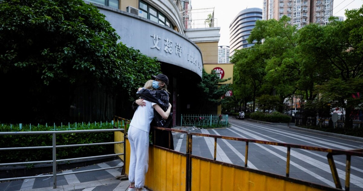 时事大家谈: “这是我们最后一代”这句话为什么引发舆论震撼?