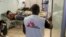 Fin 2020, le gouvernement avait déjà suspendu les opérations de MSF dans le Nord-Ouest, l'accusant de "collusion" avec les groupes séparatistes.