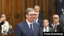 Predsednik Srbije Aleksandar Vučić položio je zakletvu pred starim sazivom Skupštine Srbije za drugi predsednički mandat (Fonet)