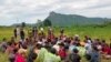 လူကုန်ကူးသူတွေ ခေါ်လာတဲ့ မြန်မာ ၁ဝဝ ကျော် ထိုင်းနယ်စပ်မှာ အဖမ်းခံရ
