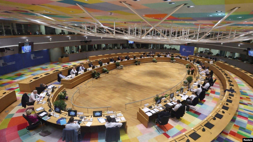 欧盟理事会2022年5月30日举行特别会议第一天的会议。（路透社）(photo:VOA)