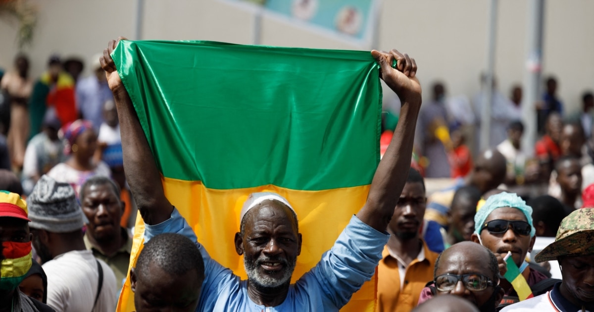 Colonel Close to Mali Junta Linked to Coup Attempt, Sources Say