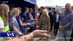 Zonja e Parë Jill Biden viziton refugjatët ukrainas në Sllovaki