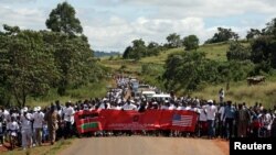 A marching campaign against female genital mutilation, Trans Mara District, Kenya, April 21, 2007.