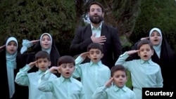 ابوذر روحی، مداح و خواننده سرود تبلیغاتی «سلام فرمانده»