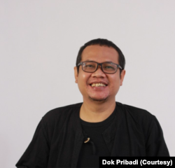 Ketua redaksi perusahaan penerbitan PT Bentang Pustaka, Imam Risdiyanto.