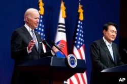 조 바이든 미국 대통령과 윤석열 한국 대통령이 지난달 21일 서울에서 정상회담을 마친 후 공동기자회견에서 공동성명을 발표했다.