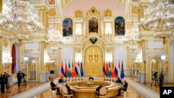 Саміт ОДКБ в Москві, Кремль 16 травня 2022 року (Alexander Nemenov/Pool Photo via AP)