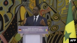 Le président sénégalais Macky Sall lors d'une conférence de presse avec le chancelier allemand Olaf Scholz (hors champ) au Palais de la République du Sénégal à Dakar, le 22 mai 2022.
