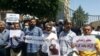 تجمع اعتراضی معلمان کردستان در سنندج: «معلم زندانی آزاد باید گردد»