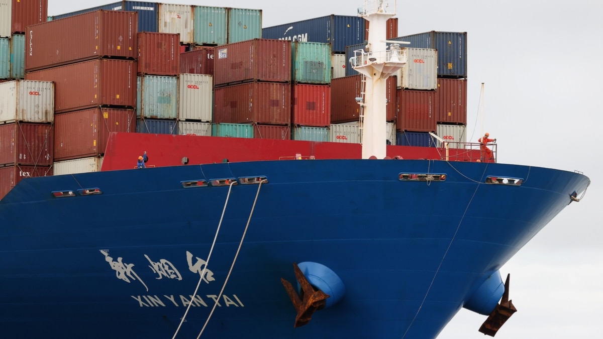 Study: Shipping a Major Threat to World's Biggest Fish - Vimarsana News