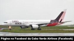 Avião da Cabo Verde Airlines, Cabo Verde
