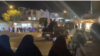 دهمین شب اعتراضات سراسری؛ معترضان شعار «مرگ بر خامنه‌ای» و «مرگ بر دیکتاتور» سر دادند