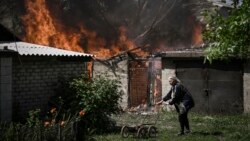 Lực lượng Nga tiến vào thành phố công nghiệp ở miền đông Ukraine - Bản tin VOA
