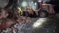 Au Faso, 8 personnes sont toujours bloquées dans une mine qui s'est inondée