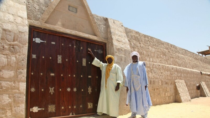 Arabe, Coran, séparation filles-garçons... les exigences d'un juge malien à Tombouctou