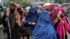 အာဖဂန်အမျိုးသမီးတွေ လူမြင်ကွင်းမှာ ခြေဆုံးခေါင်းဆုံး ခေါင်းမြီးခြုံဖို့ တာလီဘန်တွေ အမိန့်ထုတ်