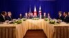 조 바이든 미국 대통령과 윤석열 한국 대통령, 기시다 후미오 일본 총리가 지난해 11월 캄보디아 수도 프놈펜에서 3국 정상회담을 개최했다.