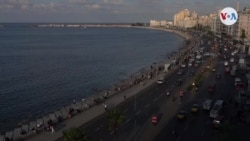 La antigua ciudad portuaria de Egipto, Alejandría, pierde terreno ante el aumento del nivel del mar