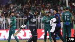 پاکستان نے نیوزی لینڈ کو پانچ وکٹوں سے شکست دے کر ایونٹ میں مسلسل دوسری کامیابی حاصل کی ہے۔