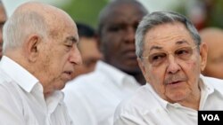 La mayoría de los vicepresidentes cubanos son septuagenarios y octogenarios.