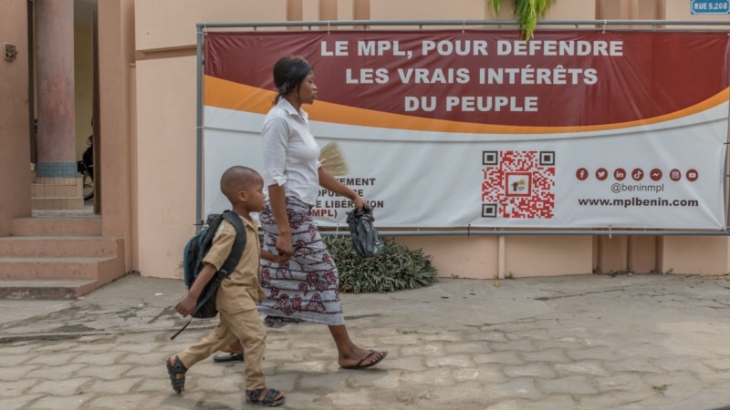 Benin elige legisladores, pero se permite que la oposición se presente