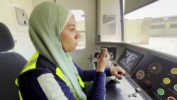 Ces deux femmes qui conduisent le métro dans la capitale de l'Égypte