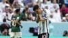 Lionel Messi de Argentina reacciona decepcionado durante el partido de fútbol del grupo C de la Copa Mundial entre Argentina y Arabia Saudita en el Estadio Lusail en Lusail, Qatar, el martes 22 de noviembre de 2022. (Foto AP/Natacha Pisarenko)