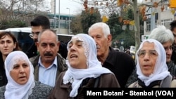 Polîsan Xwepêşander û Nobedarên Edaletê li Stenbolê Binçav Kirin